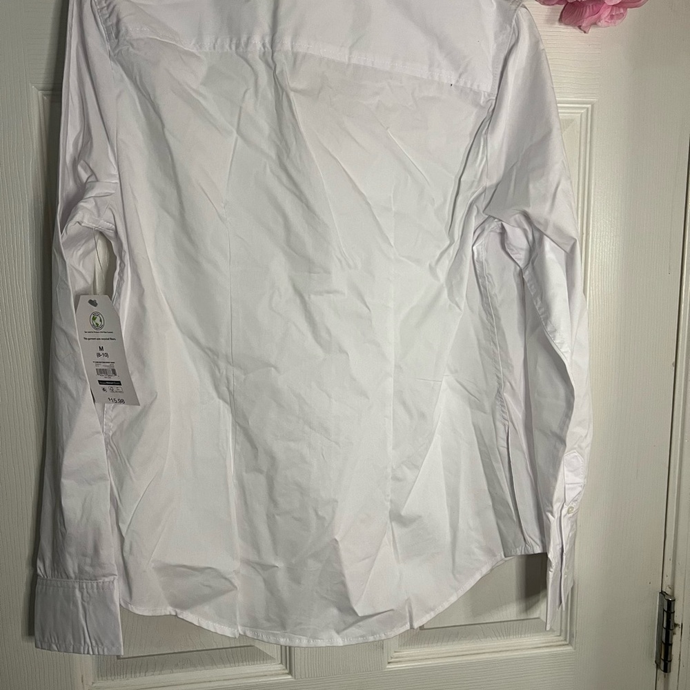 White button down blouse - Picture 2 of 6